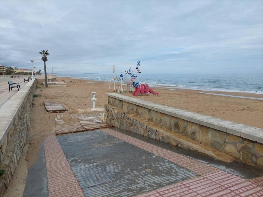 Apartamento Playa Piles -Familias- Exterior photo